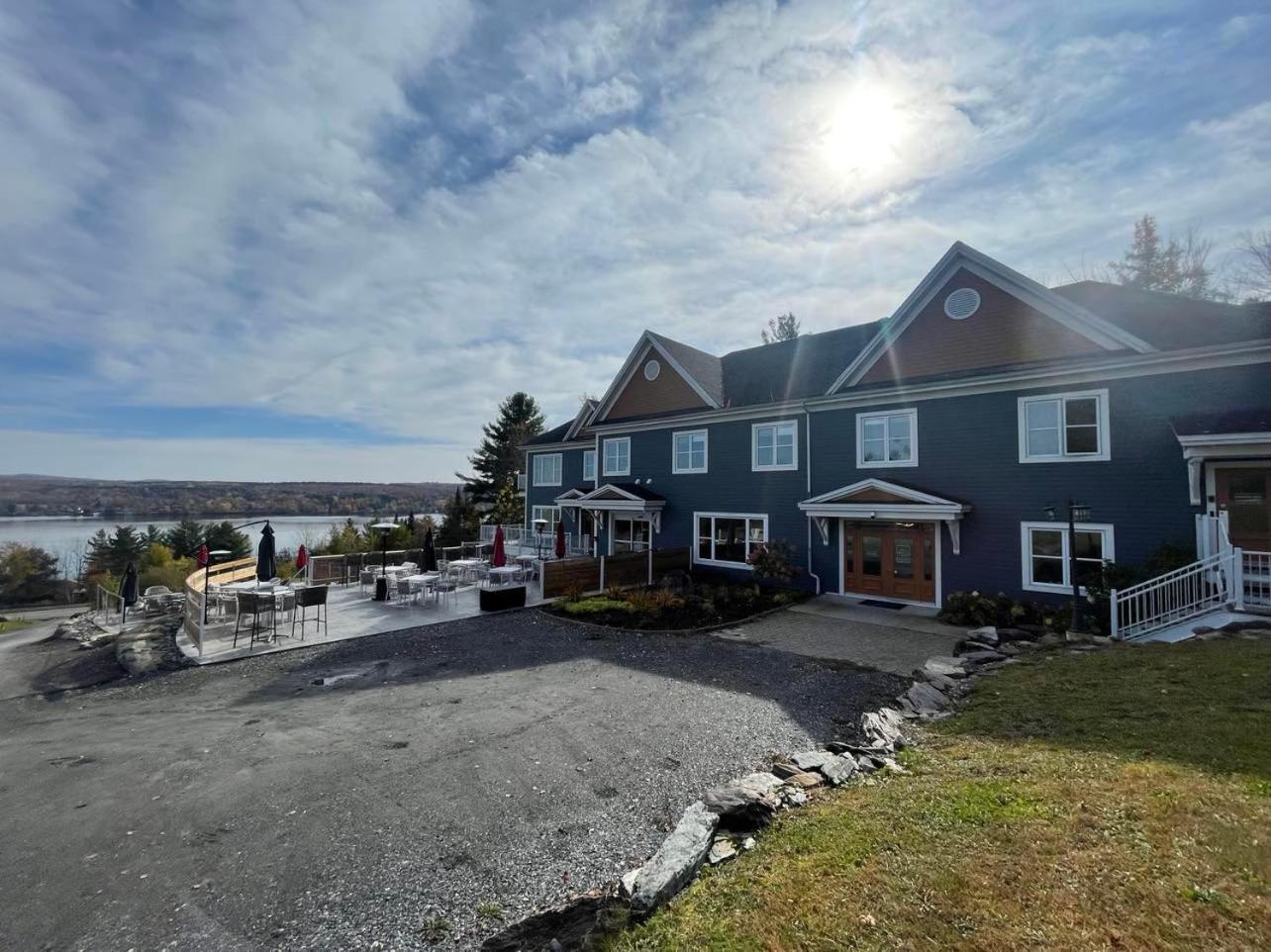 Location Au Sommet Du Lac Magog Exterior foto